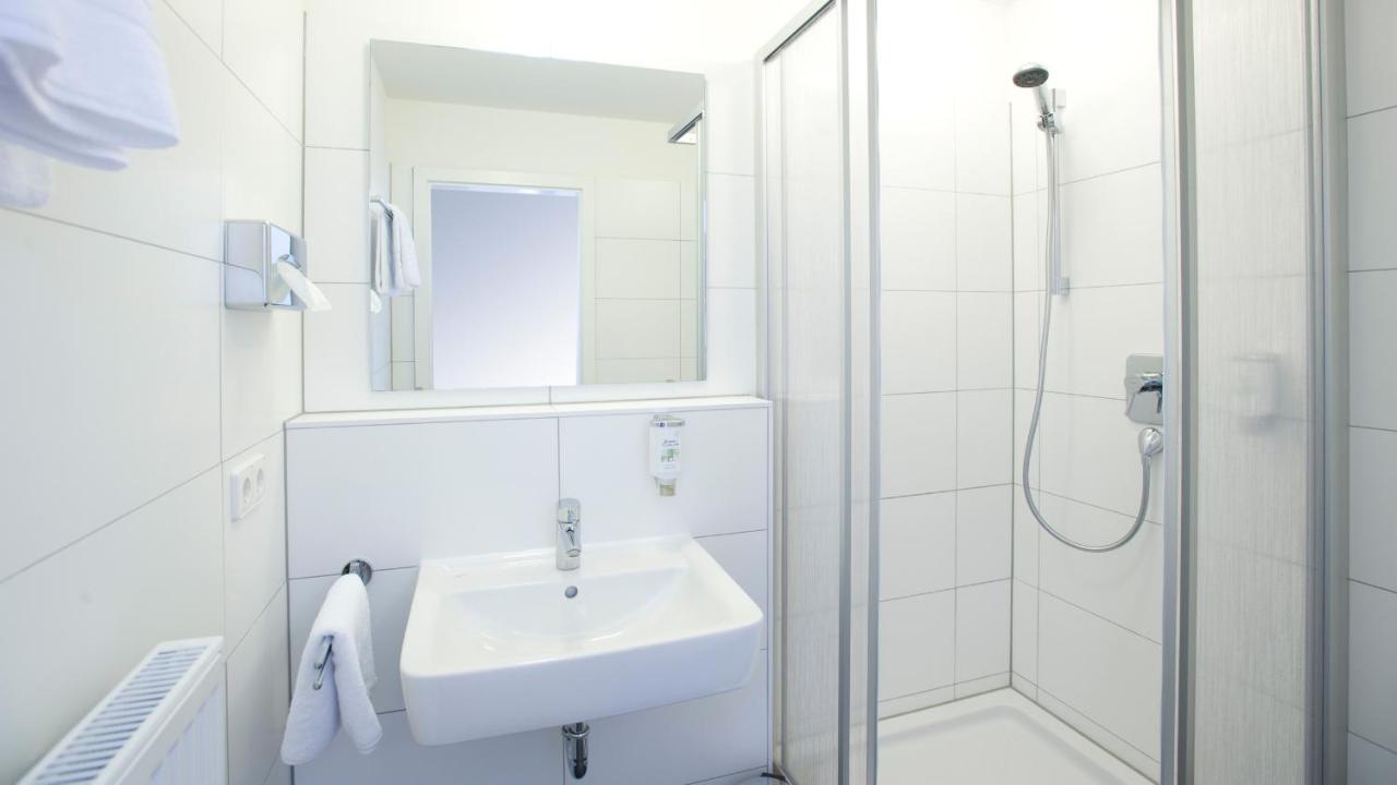 campuszwei - Hotel&Boardinghouse Ludwigsburg Bagian luar foto